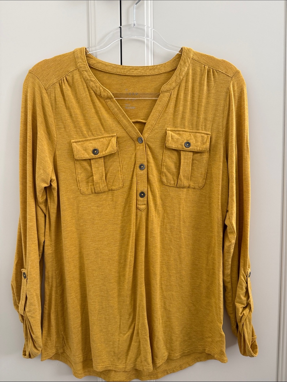 a new day Mustard Long-Sleeve Henley with Chest Pockets Size Small